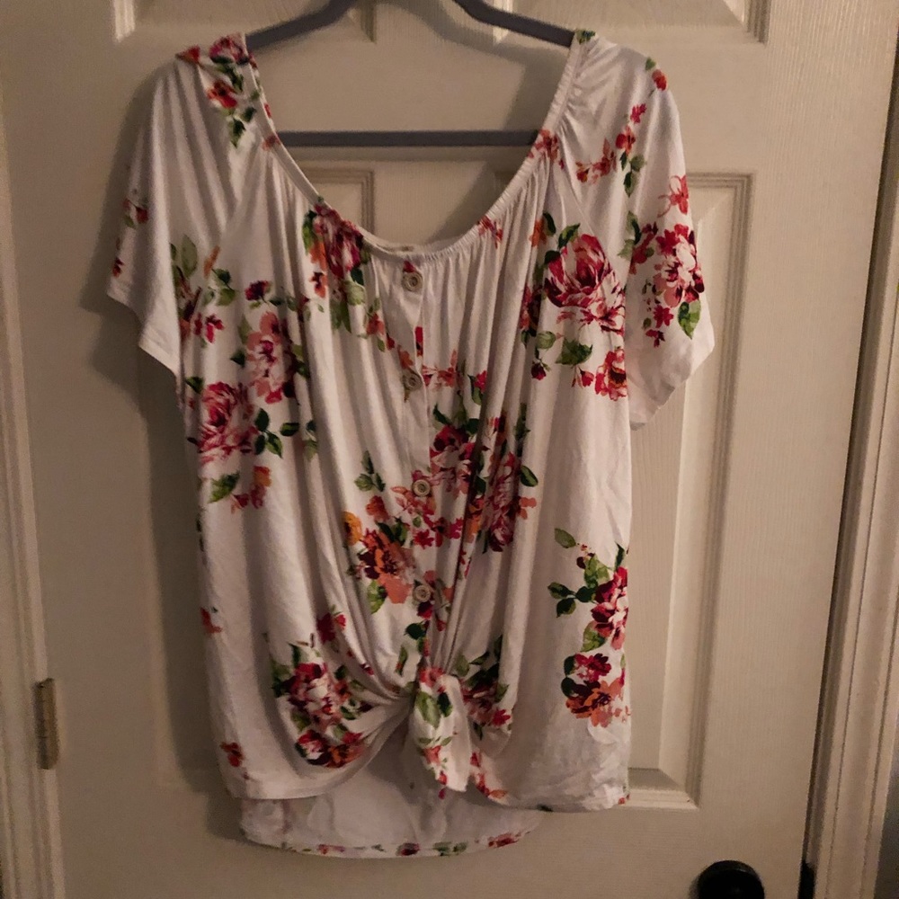 Floral top